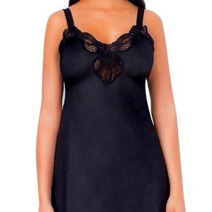 Full Slips - Sizes 18 and 20 US Black